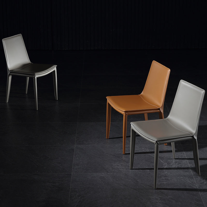 Silla de comedor sin brazos de cuero moderno que cena las sillas del metal para el uso del restaurante