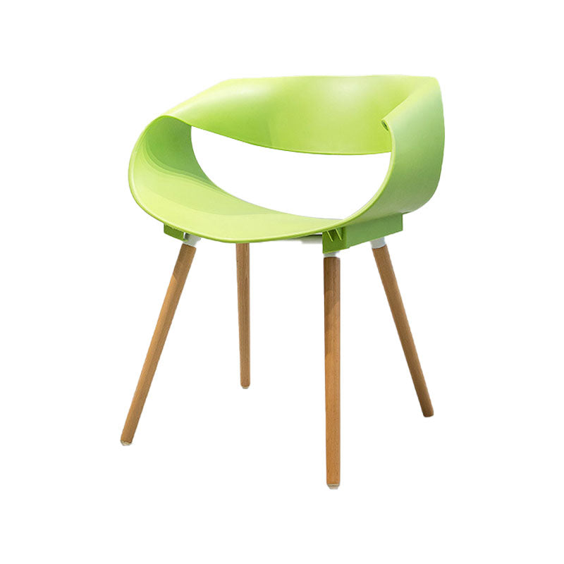 Silla de comedor plástica con respaldo abierto de haya moderna con acabado mate