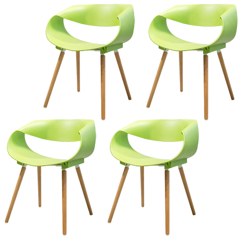 Silla de comedor plástica con respaldo abierto de haya moderna con acabado mate