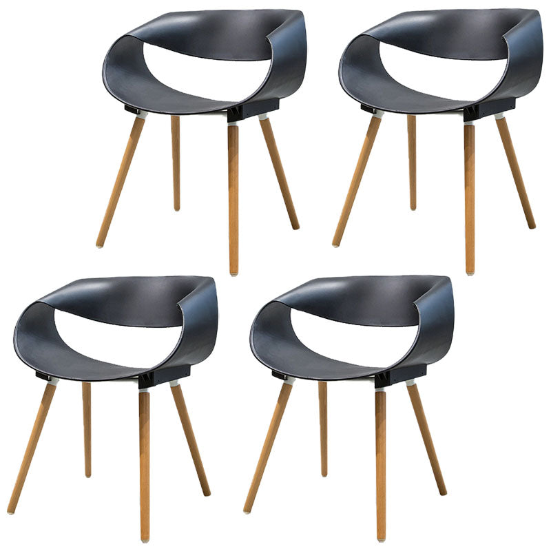 Silla de comedor plástica con respaldo abierto de haya moderna con acabado mate