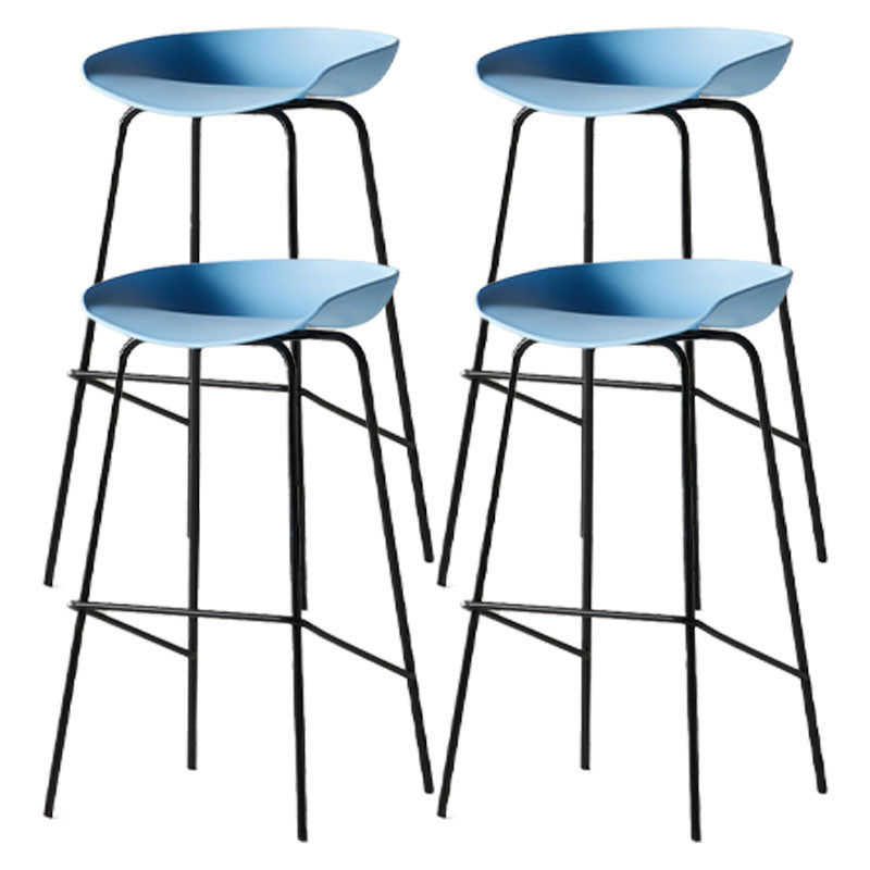Silla de bar de estilo industrial, asiento de cubo, patas de hierro para restaurante y bar
