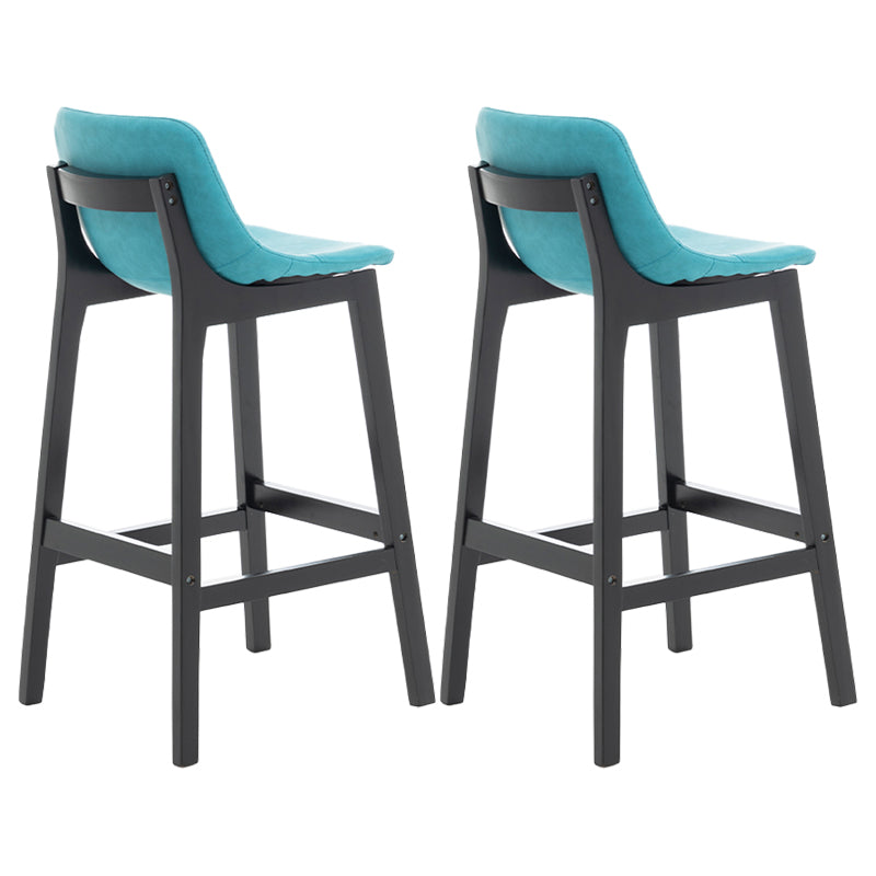 Taburete de bar de estilo escandinavo, asiento tipo cubo con patas de madera y respaldo bajo para barra de cocina