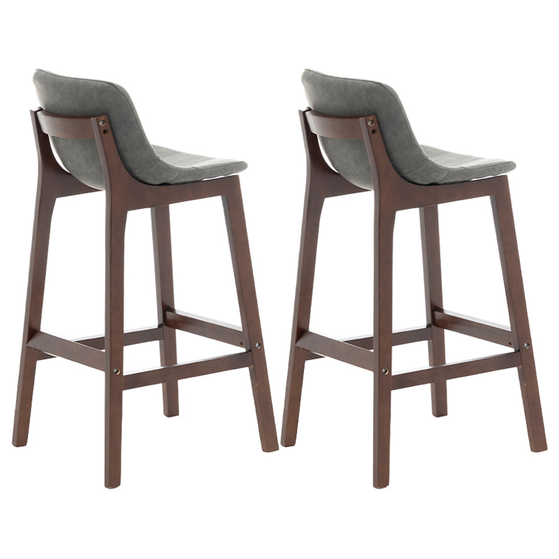 Taburete de bar de estilo escandinavo, asiento tipo cubo con patas de madera y respaldo bajo para barra de cocina
