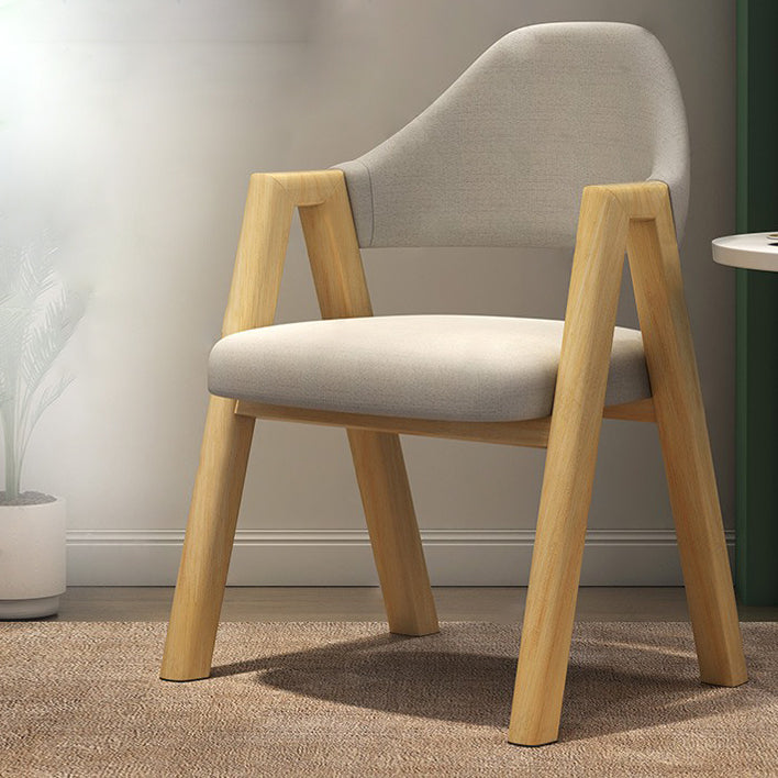 Silla de comedor moderna con respaldo abierto y acabado mate de sillón de tela para restaurante