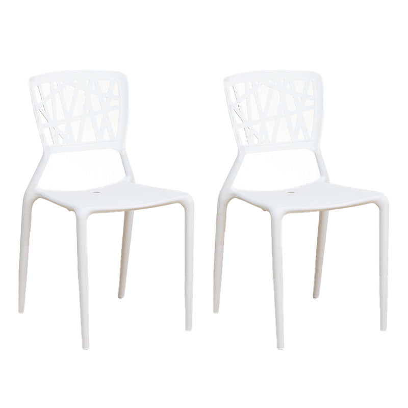 Silla trasera abierta contemporánea, silla lateral sin brazos de comedor apilable de plástico