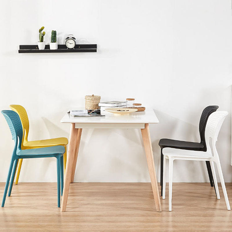 Sillas traseras abiertas contemporáneas que cenan la silla lateral plástica apilable sin brazos