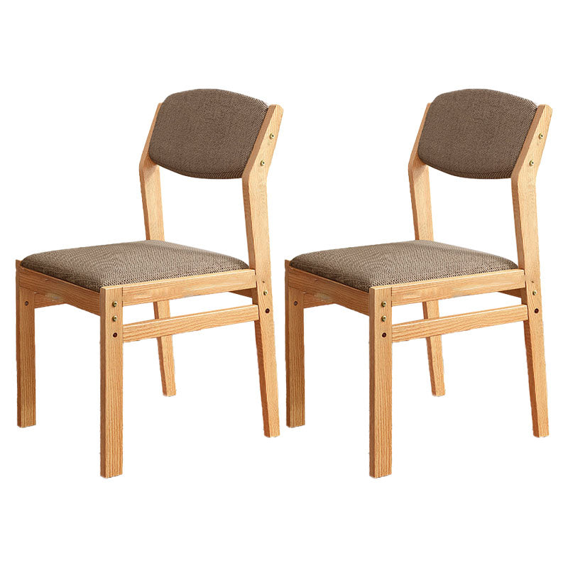 Silla lateral moderna de tela de madera de caucho, acabado mate, parte trasera abierta, silla de comedor