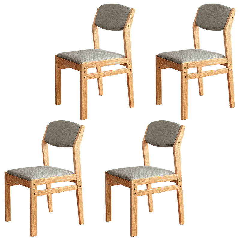 Silla lateral moderna de tela de madera de caucho, acabado mate, parte trasera abierta, silla de comedor