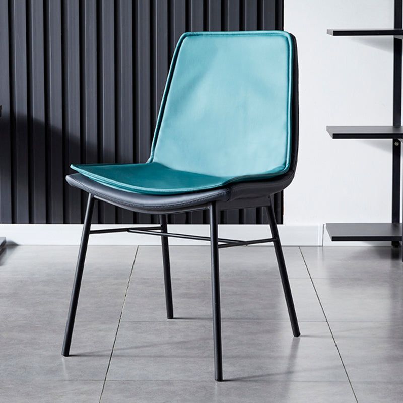 Cuir de Faux de conception industrielle dinant la chaise sans bras solide arrière de chaises