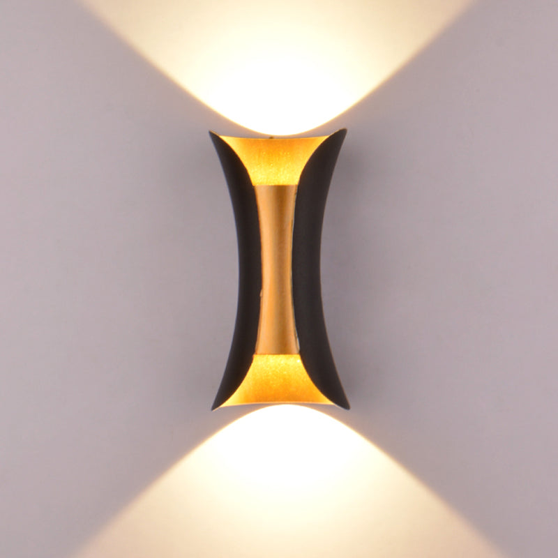Geometrische Form Metall Wandleuchte moderne Stil 2 Lichter Wandhalterung Licht in Schwarz