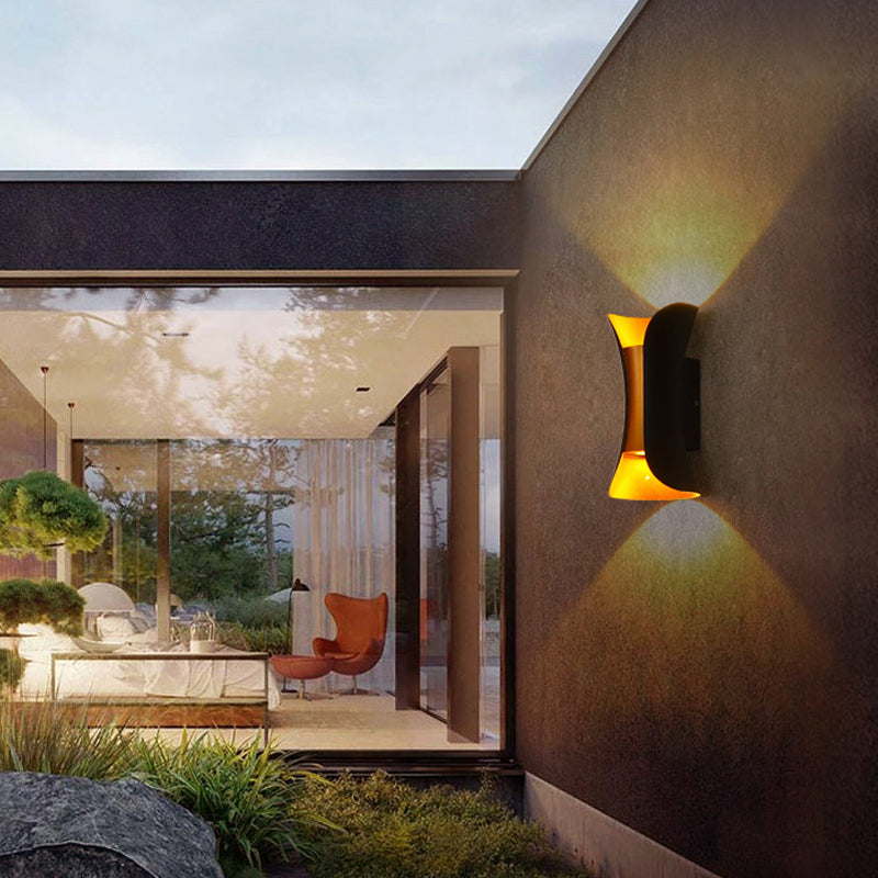 Geometrische Form Metall Wandleuchte moderne Stil 2 Lichter Wandhalterung Licht in Schwarz