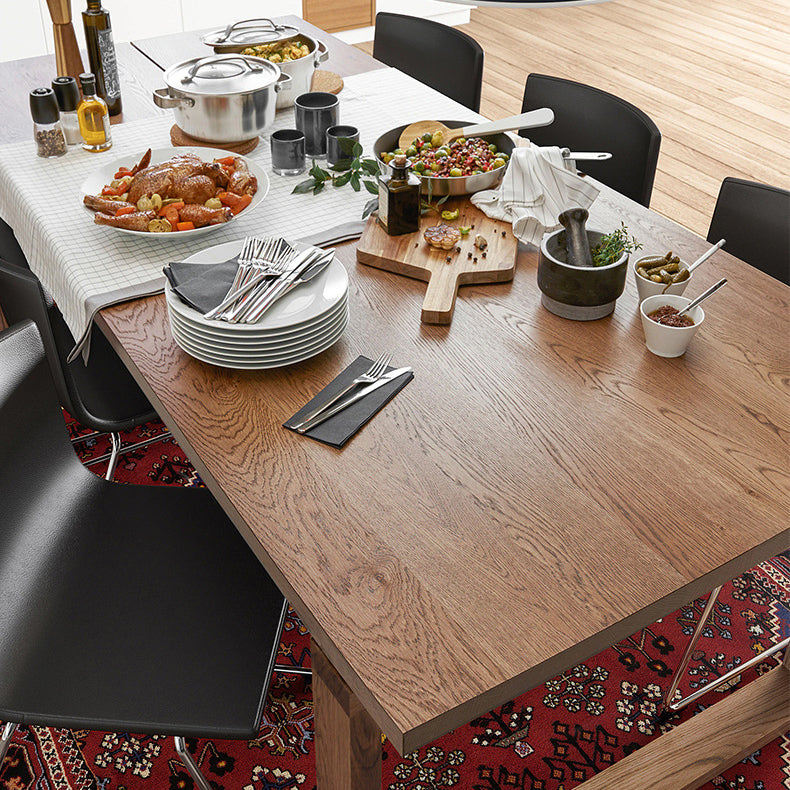 Mesa de pino de mesa de comedor de madera con base de trineo
