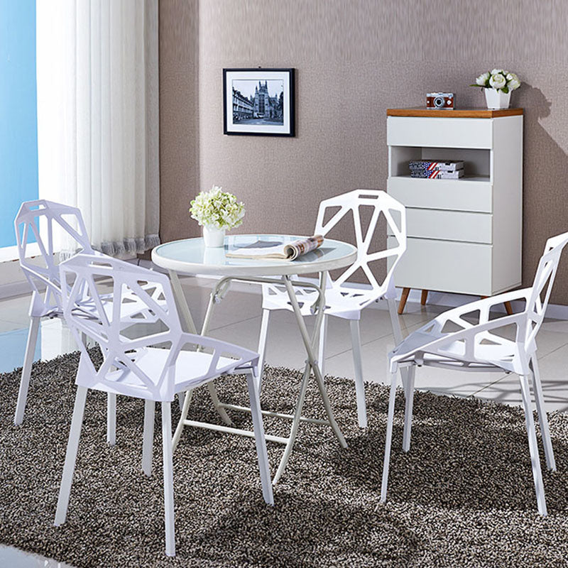 El comedor contemporáneo plástico preside la cocina que cena la silla lateral del brazo
