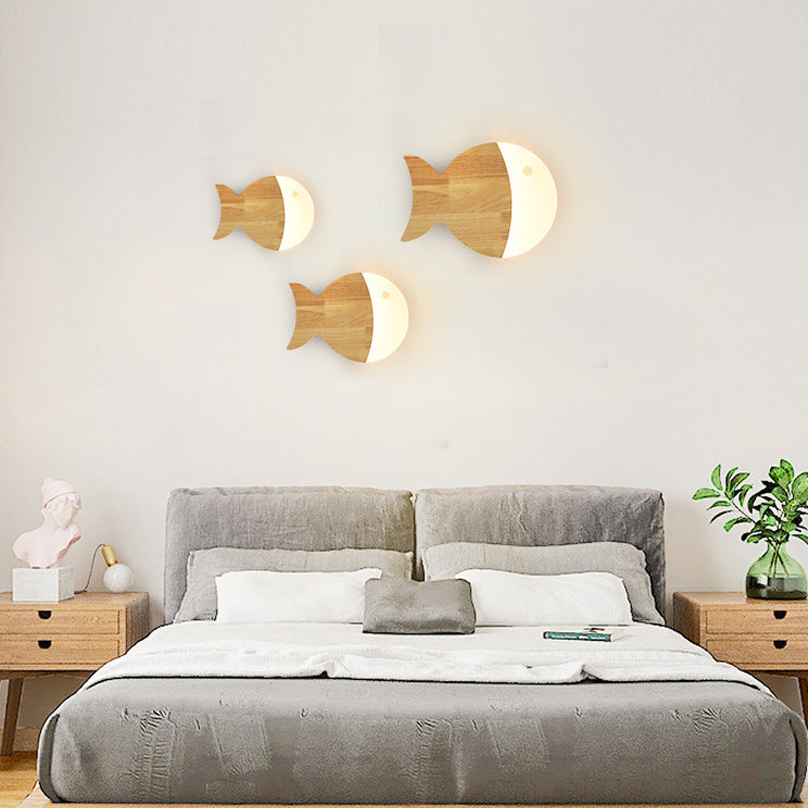 1 application de mur de poisson clair éclairage mural en bois de style moderne pour chambre à coucher