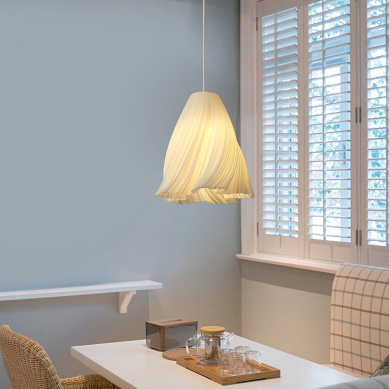 Weiße Blumenheizenleuchte minimalistische 1-Licht-Kunststoff-Hanglampe