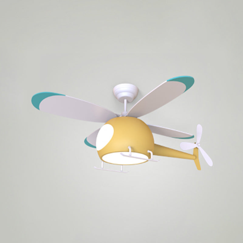 Avión de metal Flush Mount Luz de ventilador LED colorido moderno para la habitación de los niños