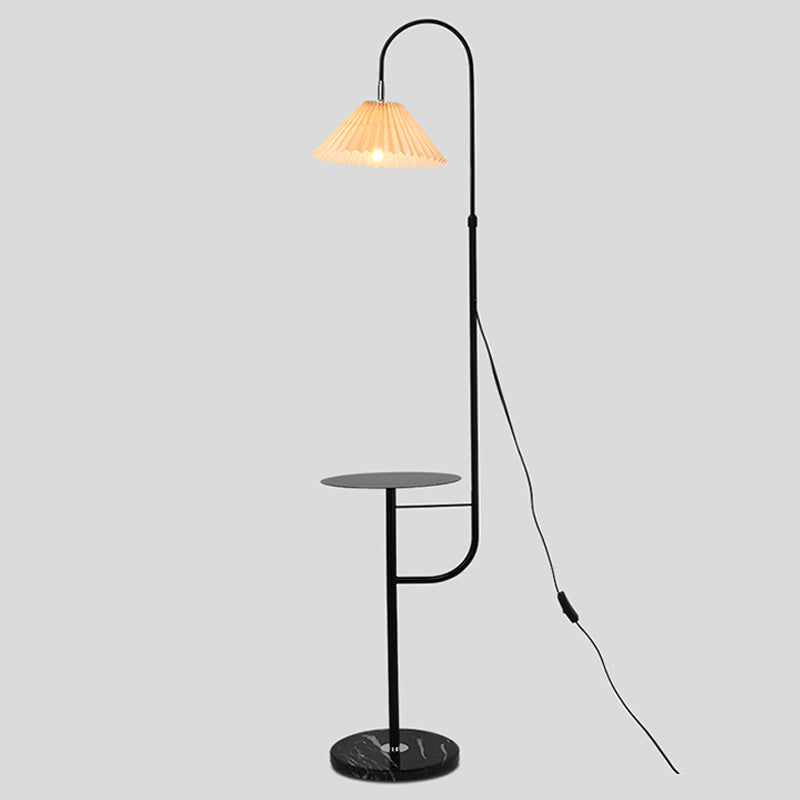 Forma geométrica Luz de piso de metal estilo moderno de 1 luces de lámpara de piso