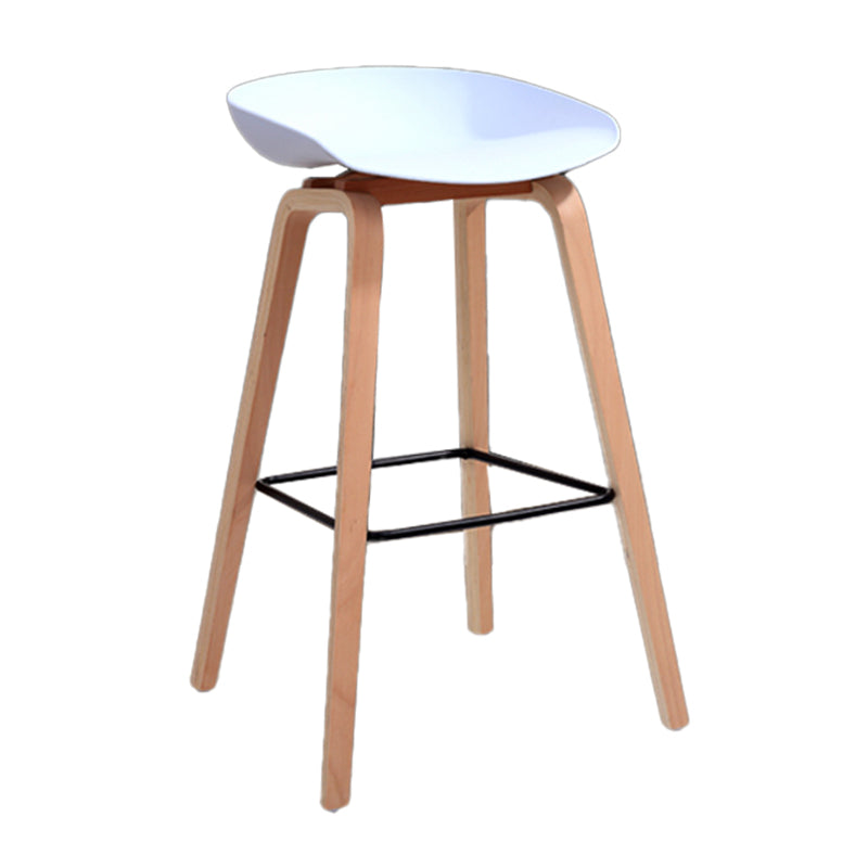 Barhocker im skandinavischen Stil, Holzbeine, PP-Schalensitz für Restaurantbar