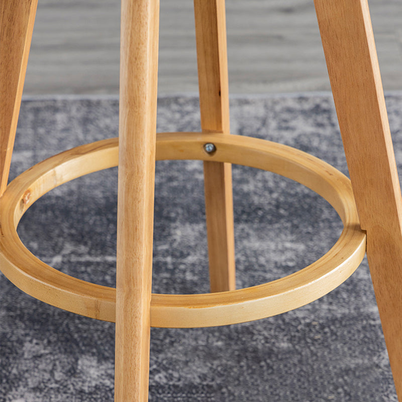 Taburete de bar estilo escandinavo con patas de madera y reposapiés con respaldo bajo para barra de cocina