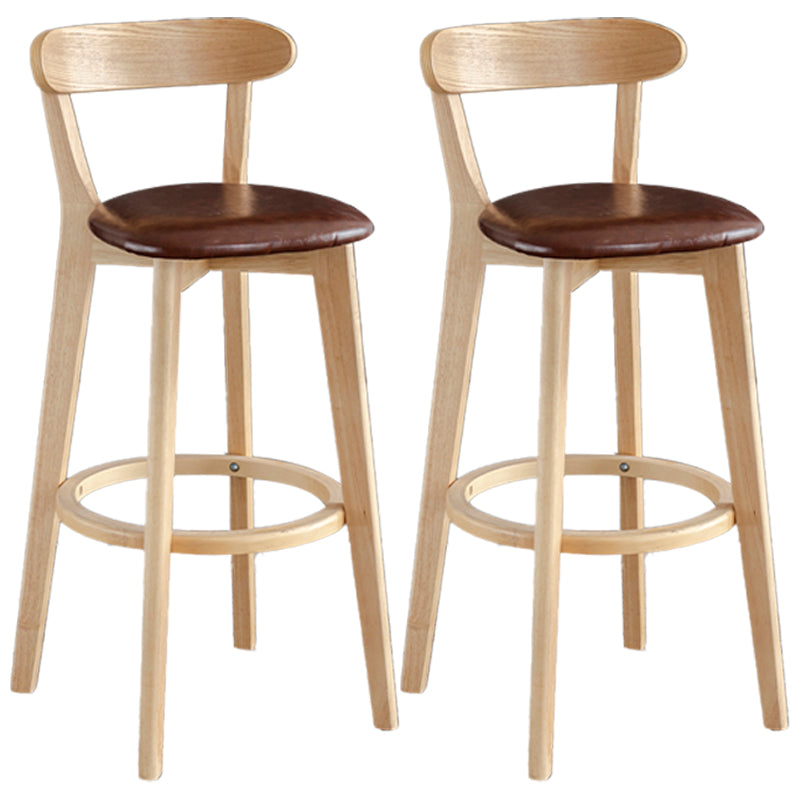 Taburete de bar estilo escandinavo con patas de madera y reposapiés con respaldo bajo para barra de cocina