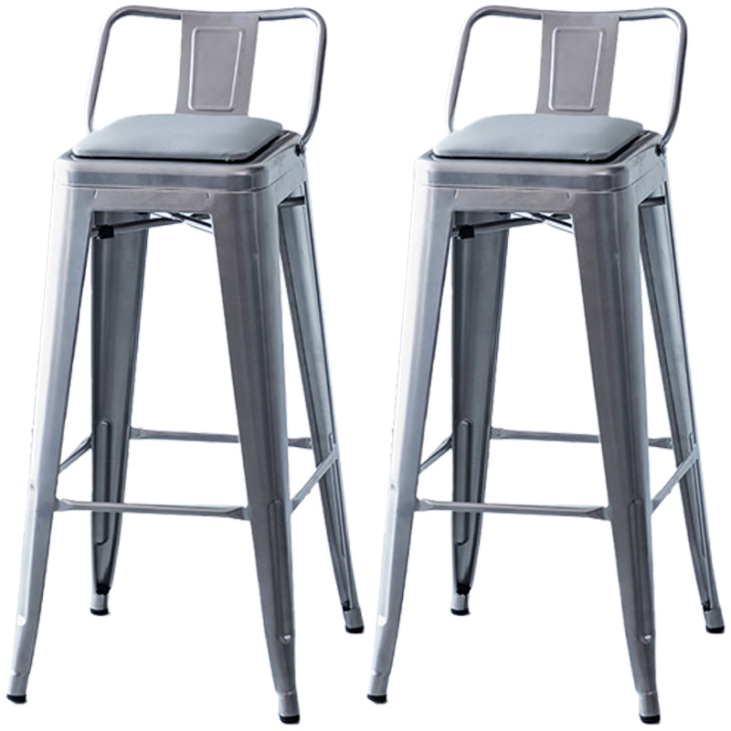 Taburete de bar industrial con respaldo, taburete de bar de metal y cuero con patas de hierro