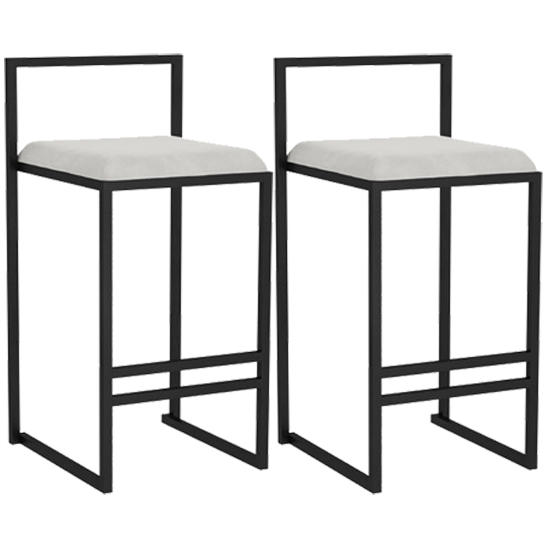 Barhocker im skandinavischen Stil mit Kufenbeinen, quadratischer Sitzhocker für die Küchenbar