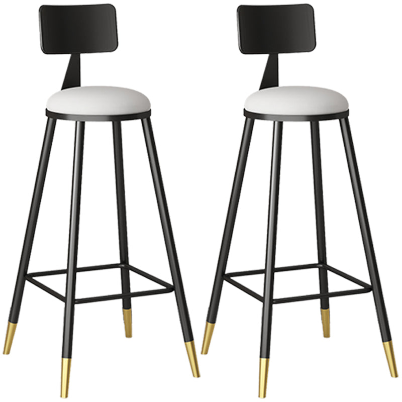 Nordic Iron Low Rücken Barstool einfacher Innenhocker mit runden Polster