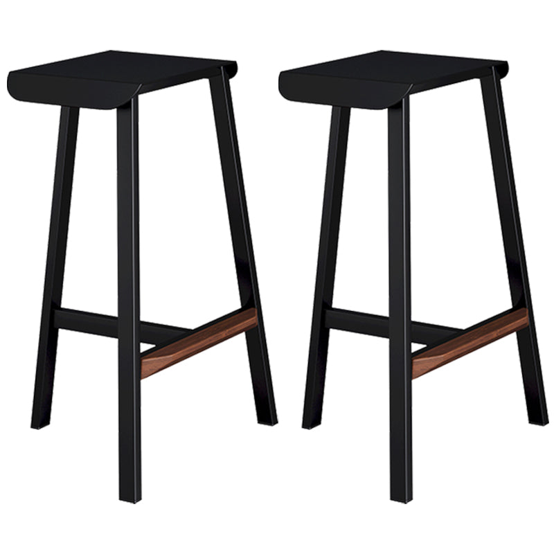 Taburete de bar simple sin respaldo de metal industrial 26" H Taburete alto interior con asiento cuadrado