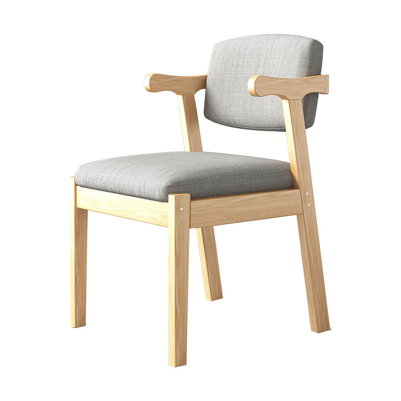 Salle d'étude moderne chaise de dossier de dos ouvert