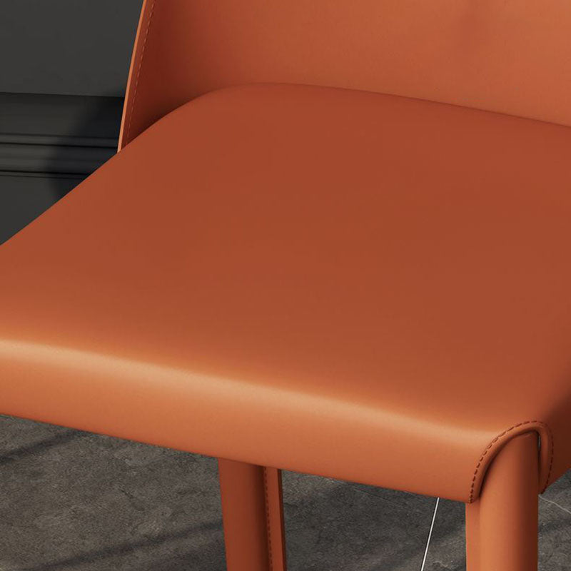 Silla de comedor de piel sintética contemporánea, sillas sin brazos de comedor de metal para uso doméstico