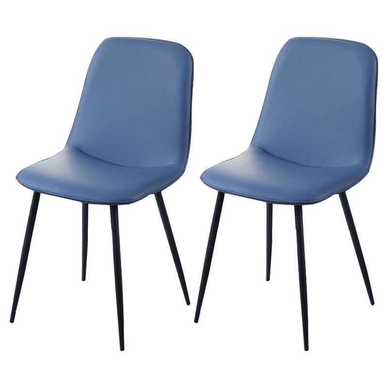 Silla de comedor tapizada con acabado mate y respaldo sólido para el hogar moderno