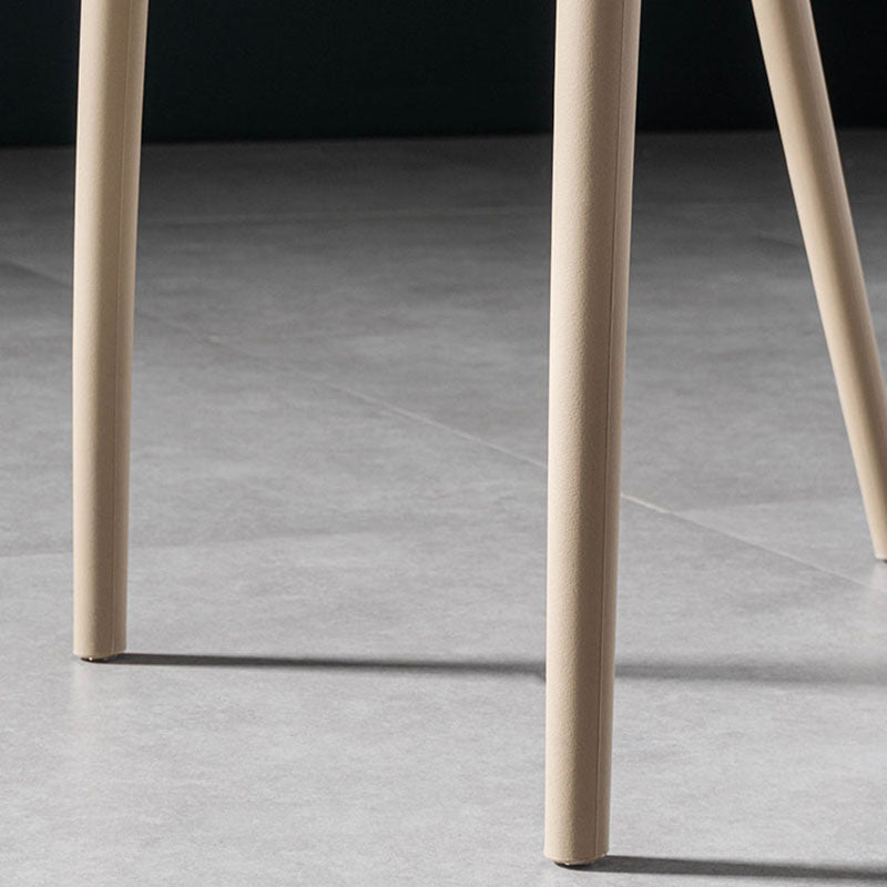 Chaises contemporaines avec bras de salle à manger, chaise latérale en plastique à dossier ouvert pour la cuisine