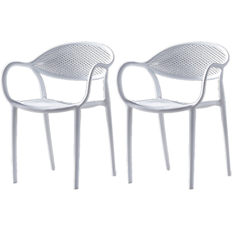 Chaises contemporaines avec bras de salle à manger, chaise latérale en plastique à dossier ouvert pour la cuisine
