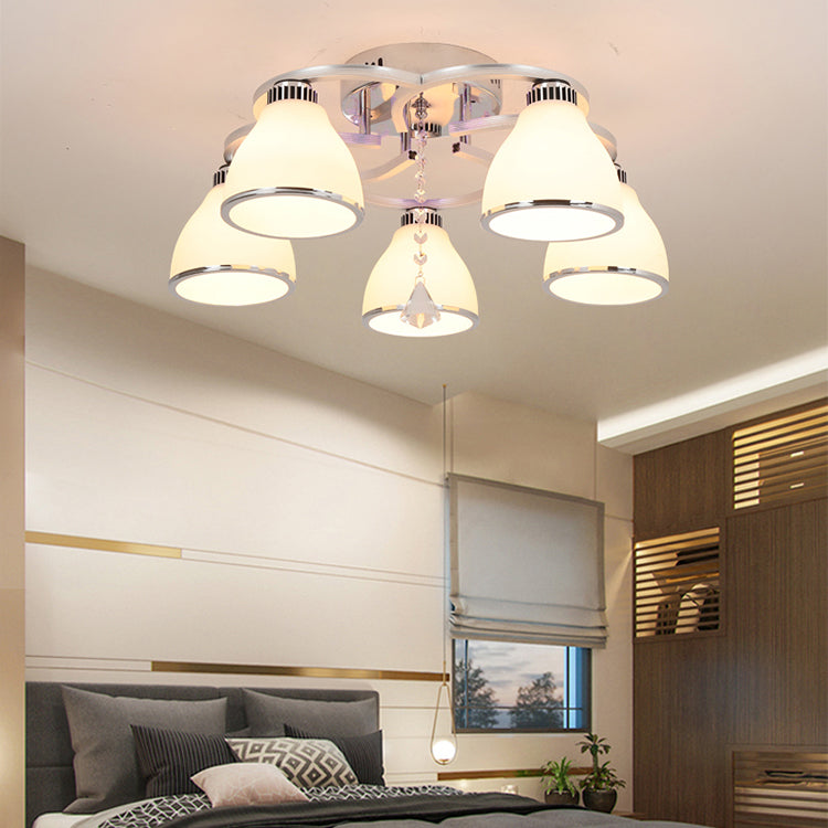 Silbermetall Semi Flush Lampe Moderne mehrköpfige Deckenbeleuchtung mit Glockenglasschatten