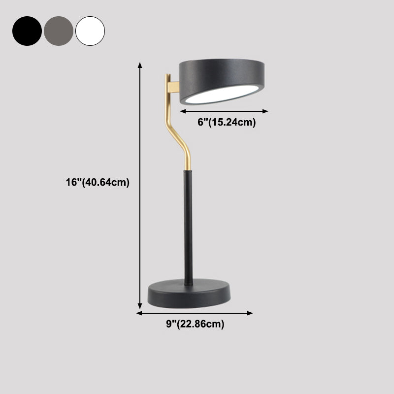 Geometrie -Tischlampe moderner Metall mit einem Lichttischlicht
