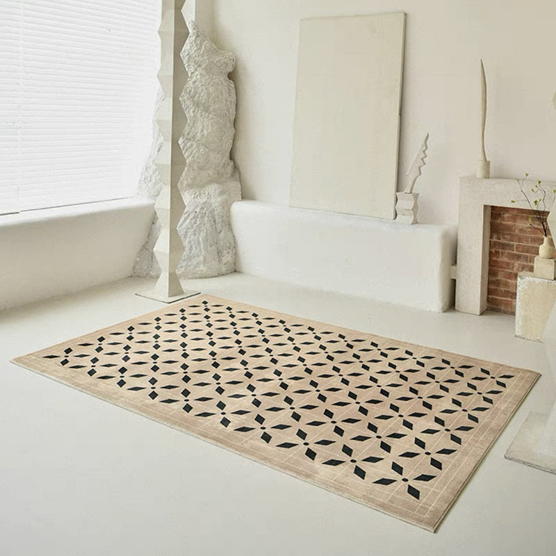 Brown Check Pattern Rug Polyester Modern Rug Washable Rug for Living Room