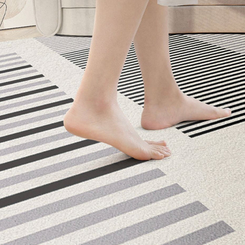 Black Striped Rug Polyester Simple Rug Washable Area Rug for Living Room