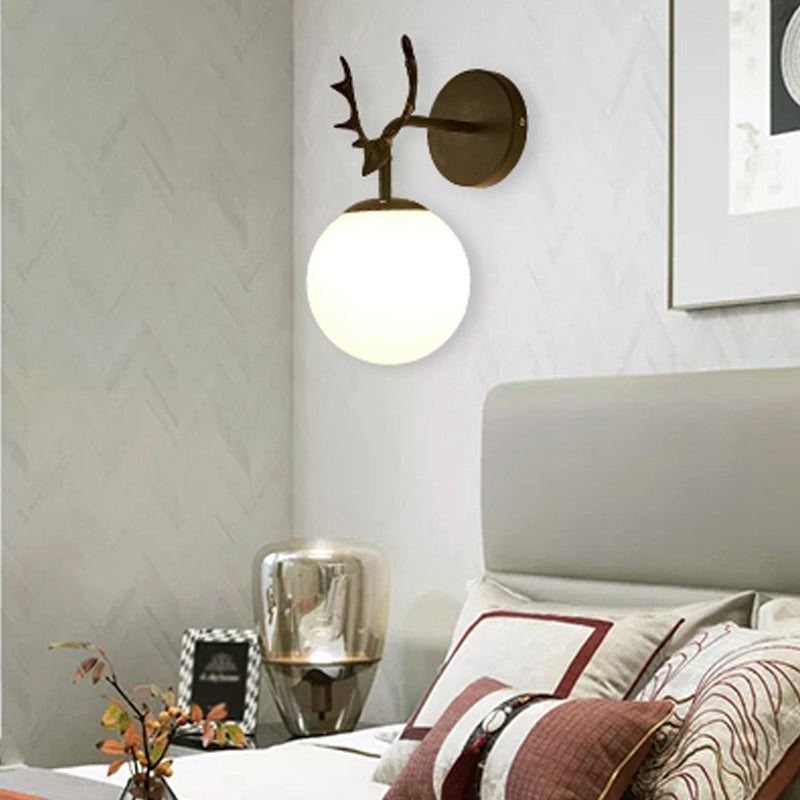 1 Light Spherical Wall Sconce Modern Style Glass Wall Lighting for Bedroom