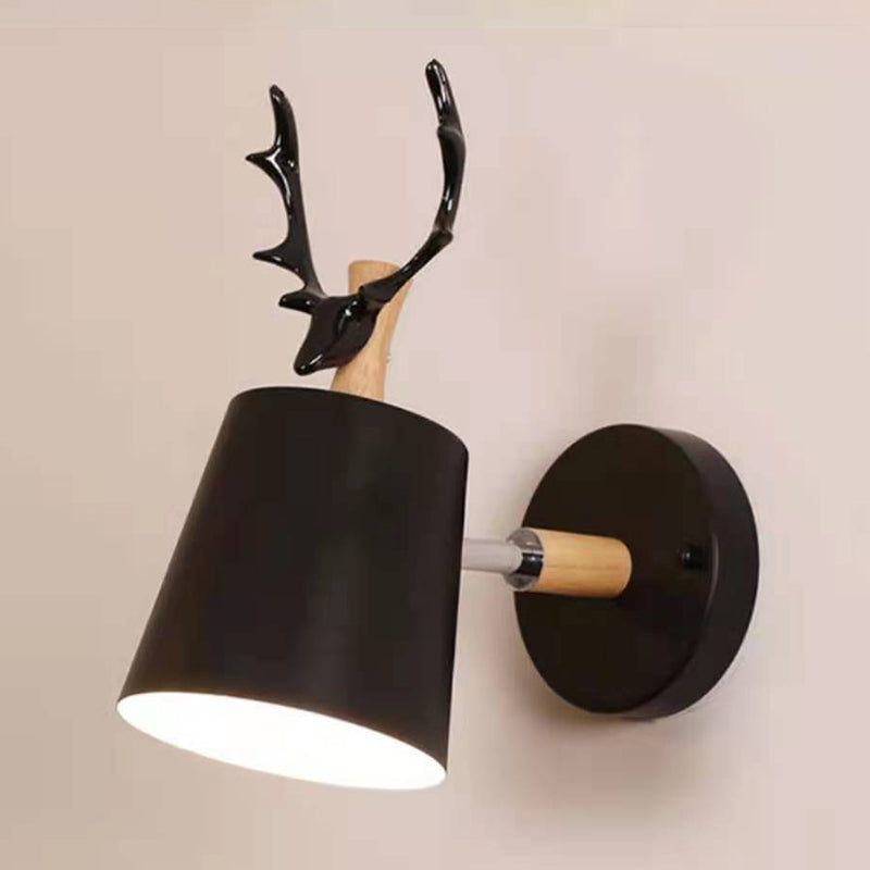 1 Light Wall Sconce Modern Macaron Style Metal Wall Lighting for Bedroom