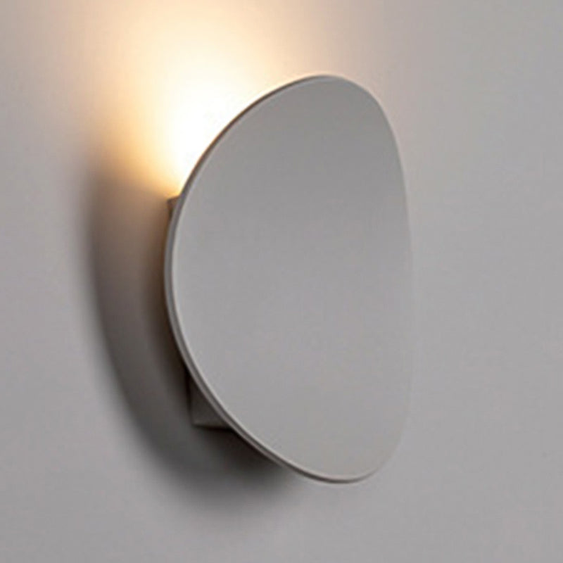 Unique Shape Wall Lighting Modern Style Metal 1 Light Sconce Lamp for Living Room