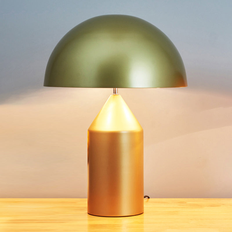 Metal Dome Form Table Light Simplicity Style LED -Nachttischlampe