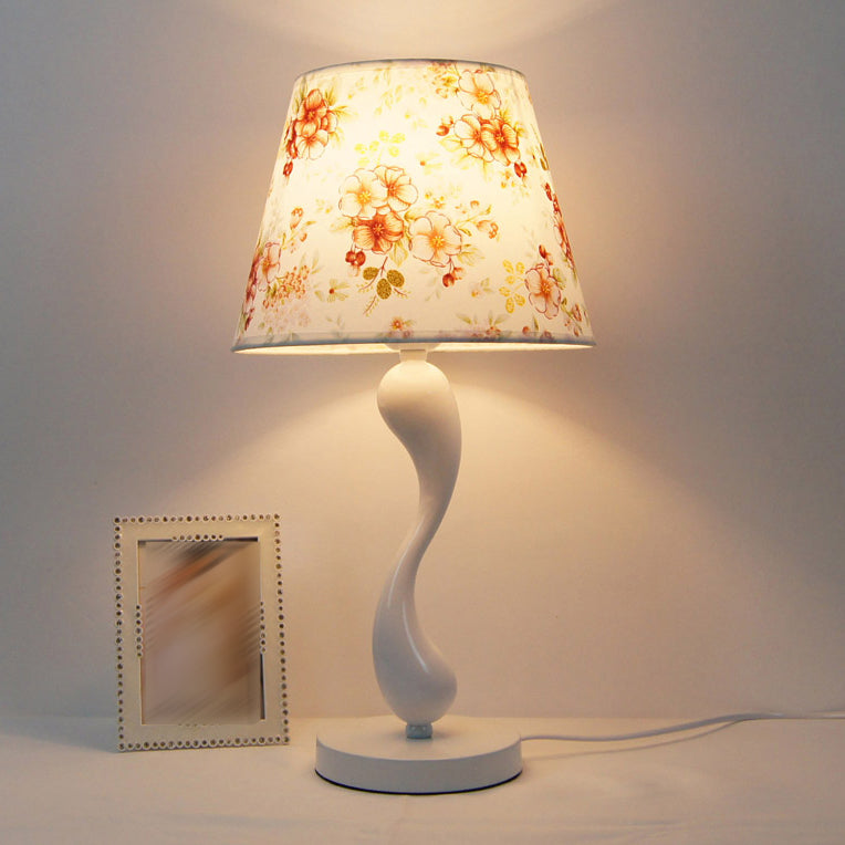 Cone Shape Bedroom Table Lamp Fabric Minimalist-Style Night Table Lamp