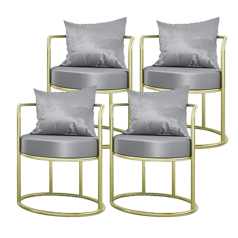 Sillas de comedor de metal Glam Silla lateral de terciopelo para uso doméstico