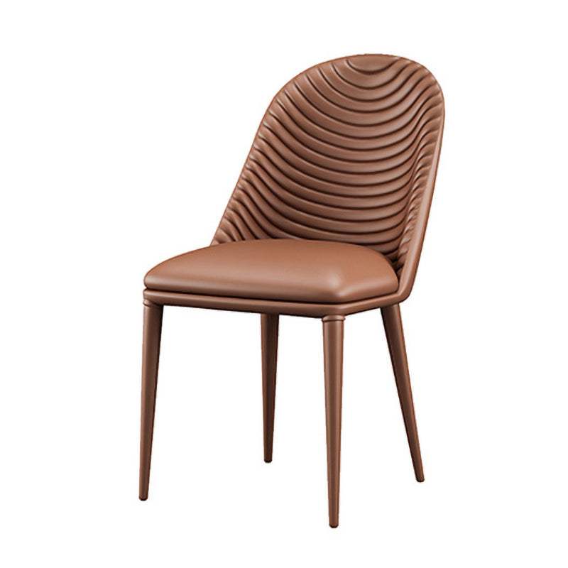 Sedia da pranzo in pelle parsons in stile designer parsons