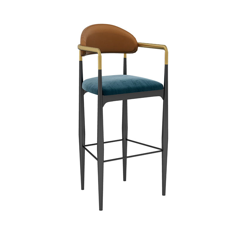 Scandinavian Metal Upholstered Counter Stools Armed Bar Stools with Footrest
