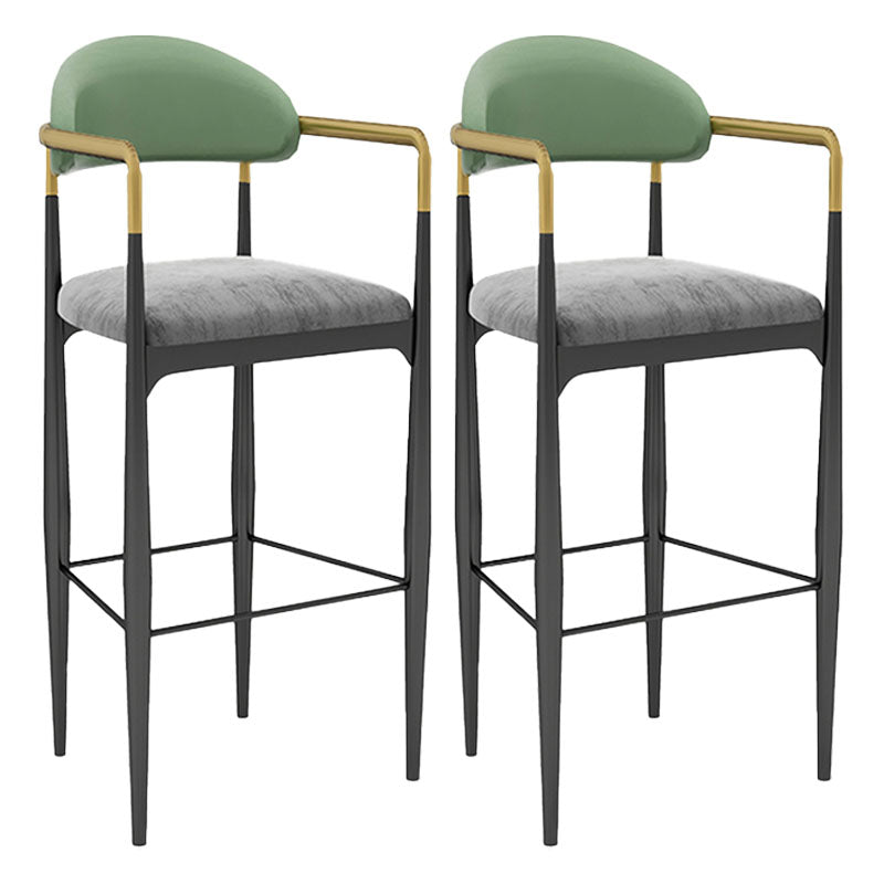 Scandinavian Metal Upholstered Counter Stools Armed Bar Stools with Footrest