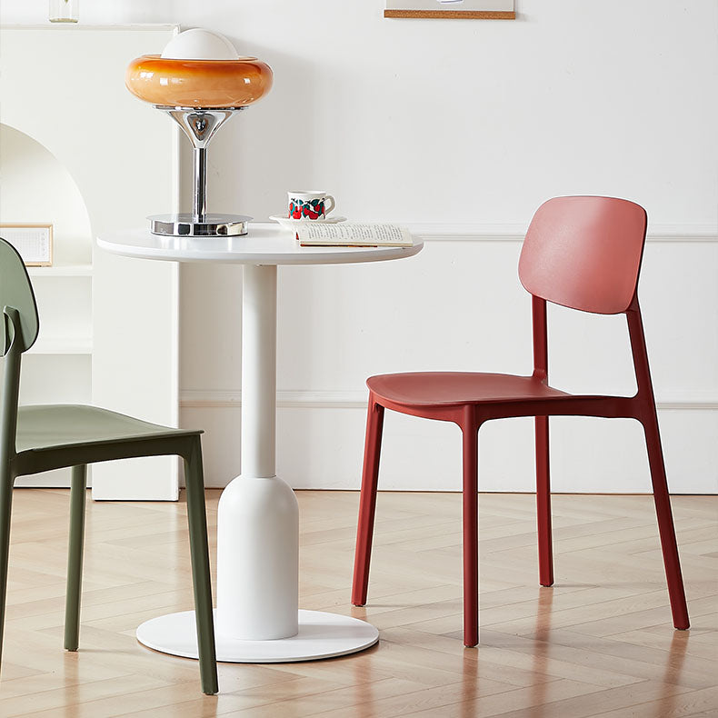 Silla lateral trasera abierta apilable moderna, acabado mate de plástico, silla de comedor