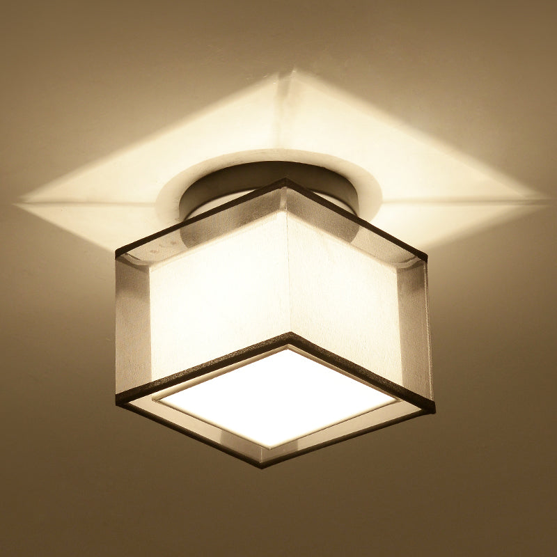 Tissu de plafond géométrique Montminure de montage