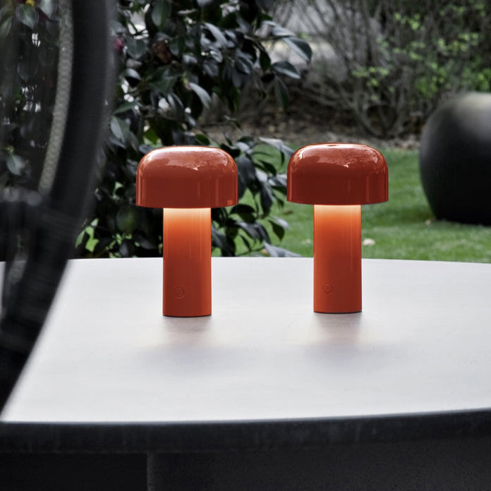 Metal Mushroom Table Light Minimalist Style LED Night Table Lamp