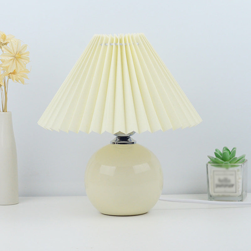 Lámpara de mesa de forma de cono de estilo de tela de estilo moderno luz de mesa de luz
